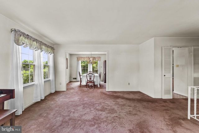 10005 COPELAND DR, Manassas, VA 20109
