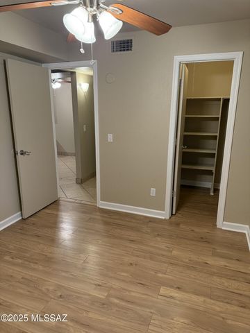 3357 N Country Club Rd Apt 21, Tucson, AZ 85716