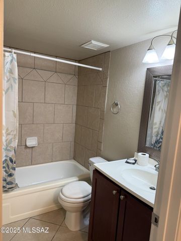 3357 N Country Club Rd Apt 21, Tucson, AZ 85716