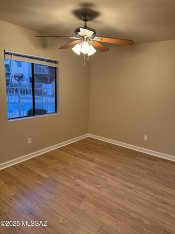 3357 N Country Club Rd Apt 21, Tucson, AZ 85716