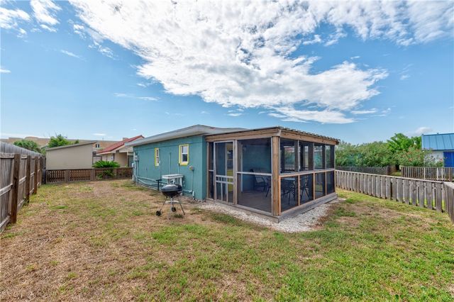 134 N Alister St 26, Port Aransas, TX 78373