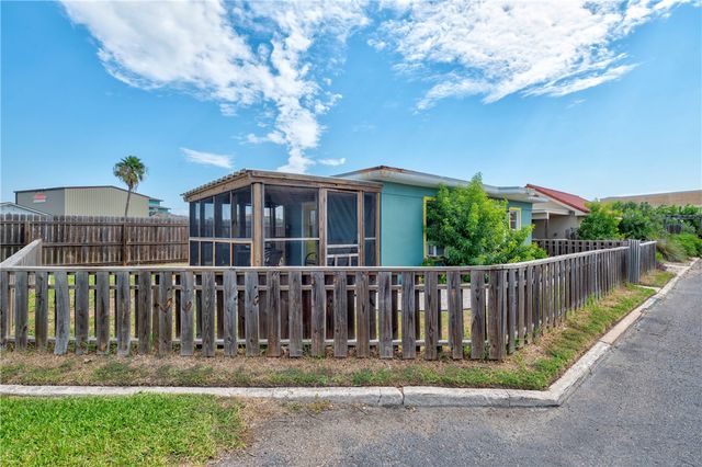 134 N Alister St 26, Port Aransas, TX 78373