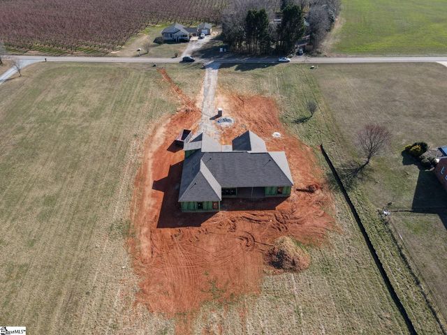 812 Old Island Ford Road, Chesnee, SC 29323