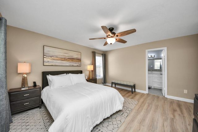 2506 Foxden Drive, Pearland, TX 77584