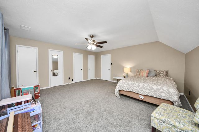 2506 Foxden Drive, Pearland, TX 77584