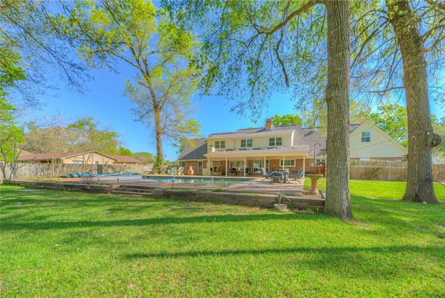 308 Trailwood Drive, Crockett, TX 75835