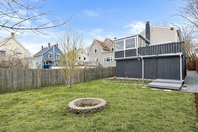 61 E Albion St, Somerville, MA 02145