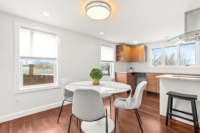 61 E Albion St, Somerville, MA 02145