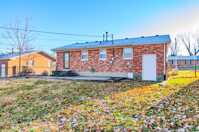 3839 Northampton Drive, Lexington, KY 40517