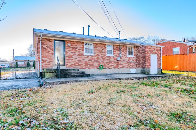 3839 Northampton Drive, Lexington, KY 40517