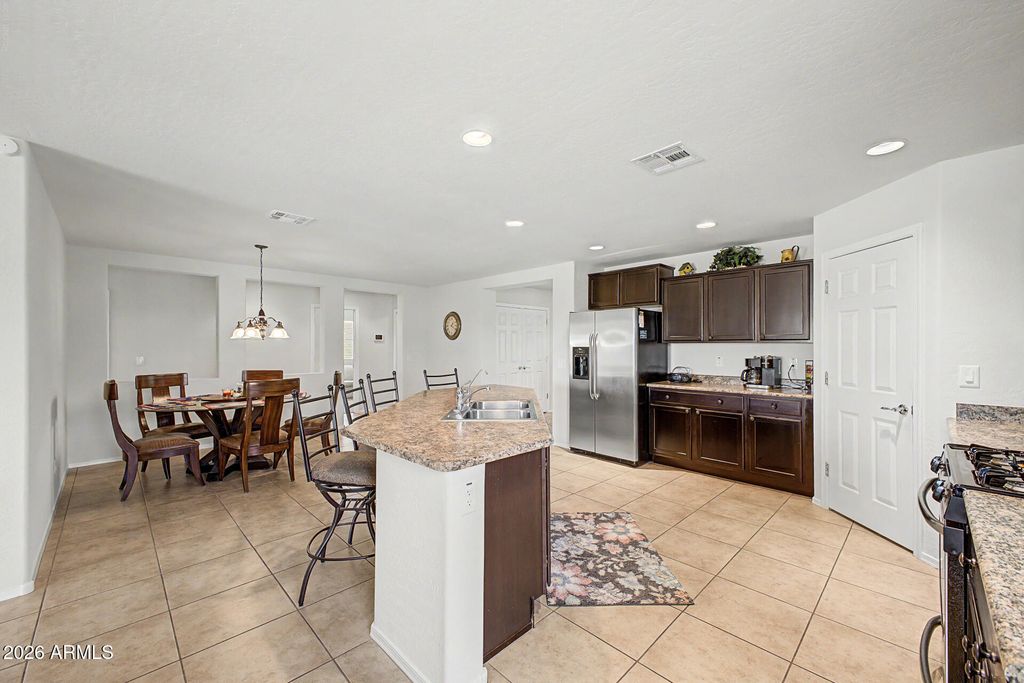 2315 N DAISY Drive, Florence, AZ 85132 — photo 3