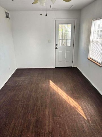 425 Palmero St, Corpus Christi, TX 78404