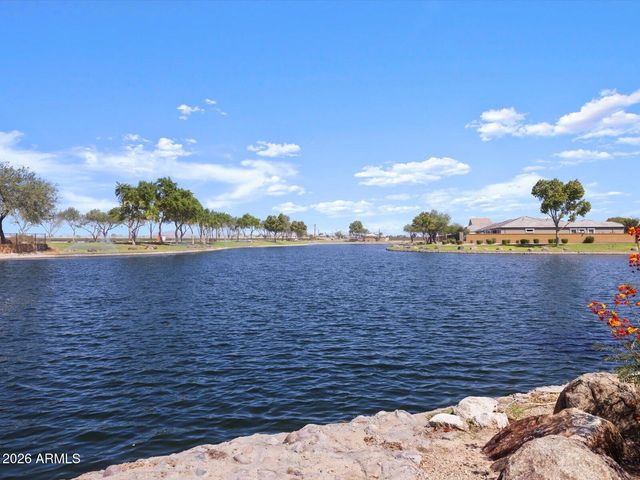 37418 W SAN ILDEFANSO Avenue, Maricopa, AZ 85138