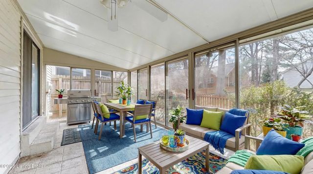 3607 Brownsboro Rd 13, Louisville, KY 40207