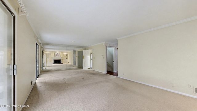 3607 Brownsboro Rd 13, Louisville, KY 40207