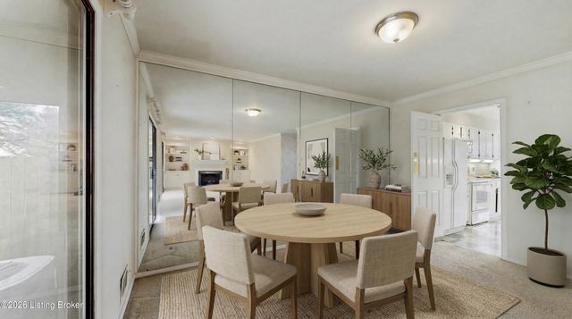 3607 Brownsboro Rd 13, Louisville, KY 40207