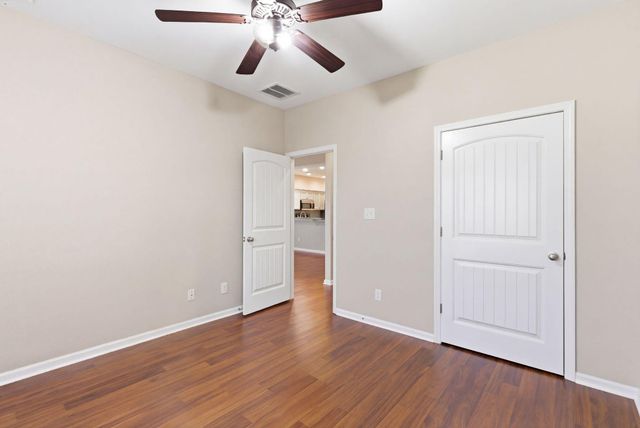 197 Ridge View Road, Versailles, KY 40383