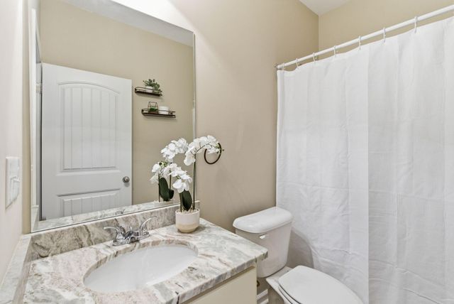 197 Ridge View Road, Versailles, KY 40383