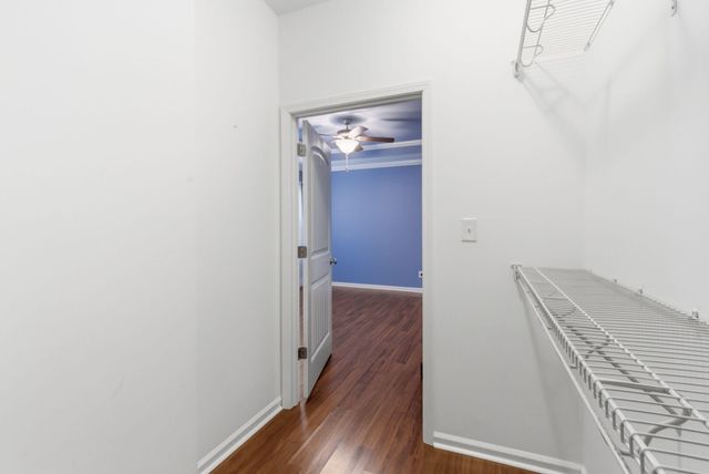 197 Ridge View Road, Versailles, KY 40383