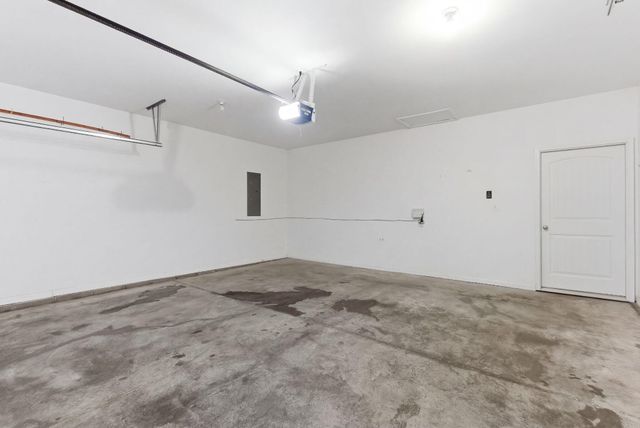 197 Ridge View Road, Versailles, KY 40383