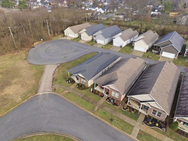 197 Ridge View Road, Versailles, KY 40383