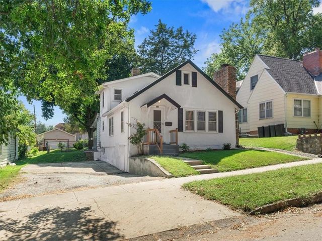 3014 Penn Street, St Joseph, MO 64507