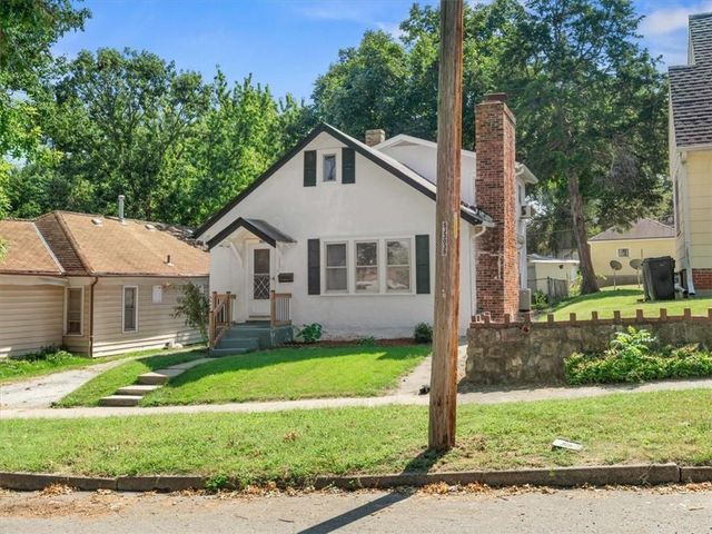 3014 Penn Street, St Joseph, MO 64507