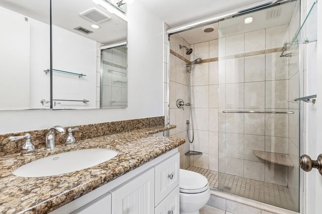 314 Knotty Pine Circle C-1, Greenacres, FL 33463