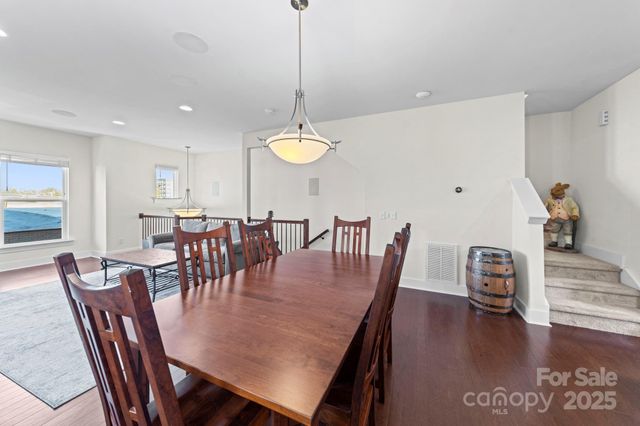 2813 Grand Union Way, Charlotte, NC 28209