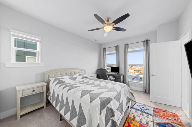 2813 Grand Union Way, Charlotte, NC 28209