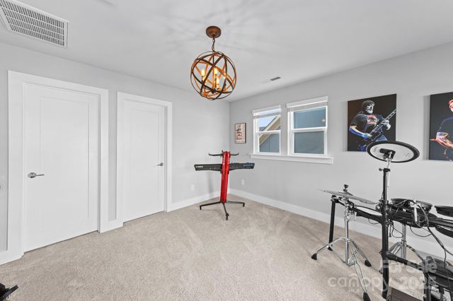 2813 Grand Union Way, Charlotte, NC 28209