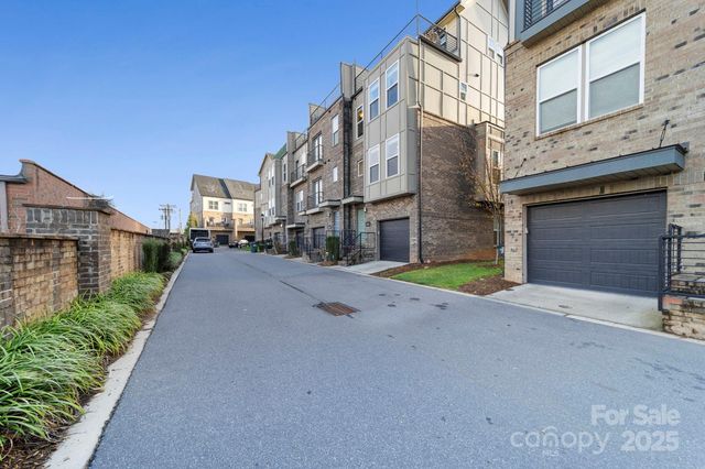 2813 Grand Union Way, Charlotte, NC 28209