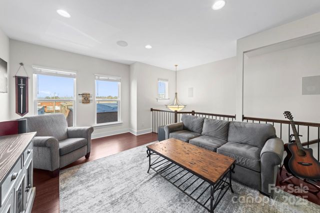 2813 Grand Union Way, Charlotte, NC 28209