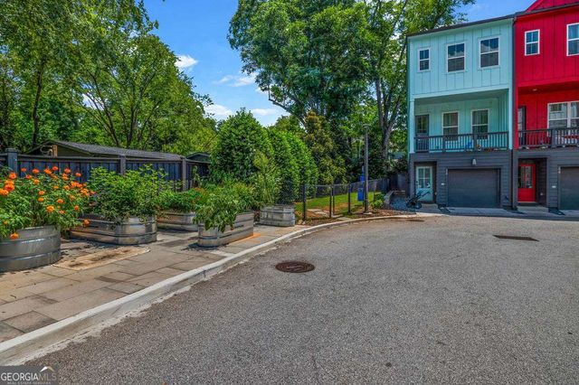 2022 BIXBY BYWAY Road SE, Atlanta, GA 30317