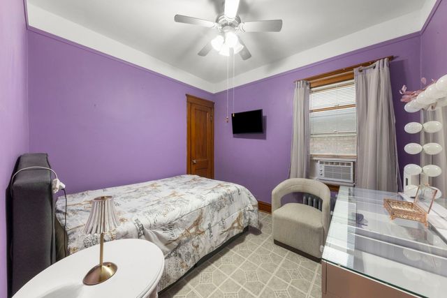 3707 Kenilworth Avenue, Berwyn, IL 60402