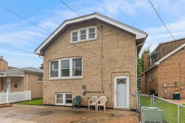 3707 Kenilworth Avenue, Berwyn, IL 60402