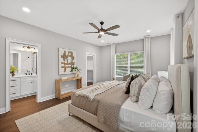 3217 Credenza Road, Charlotte, NC 28208