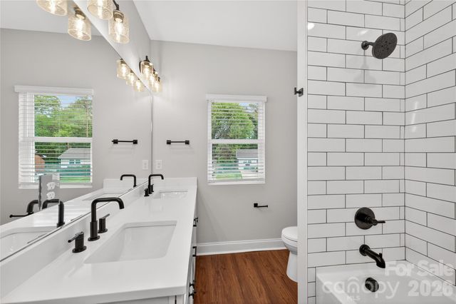 3217 Credenza Road, Charlotte, NC 28208