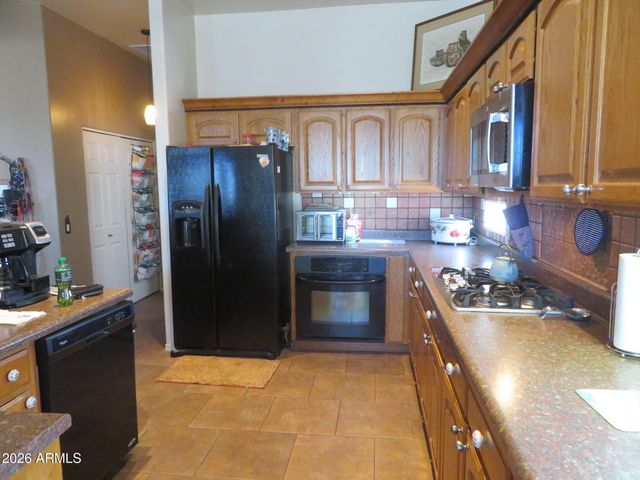 2621 KNOLLRIDGE Drive, Sierra Vista, AZ 85650