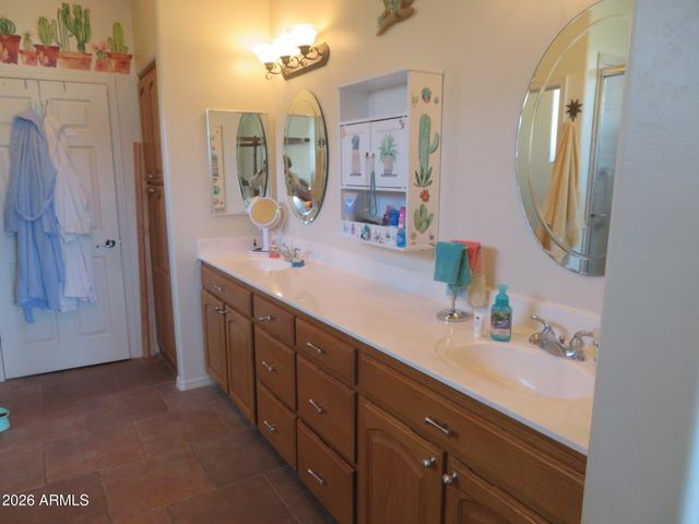 2621 KNOLLRIDGE Drive, Sierra Vista, AZ 85650