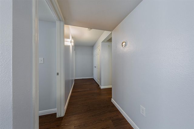 501 W 26th ST 103, Austin, TX 78705