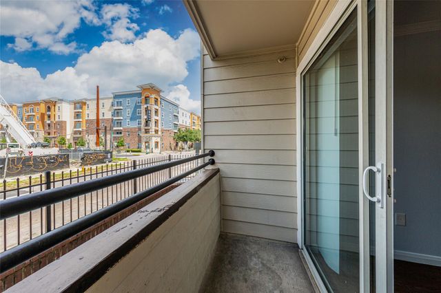 501 W 26th ST 103, Austin, TX 78705