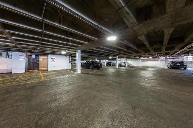 501 W 26th ST 103, Austin, TX 78705