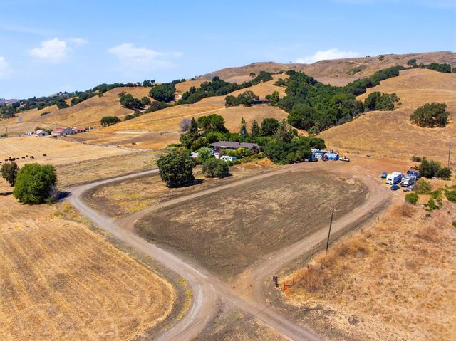 00 E Dunne Avenue, Morgan Hill, CA 95037