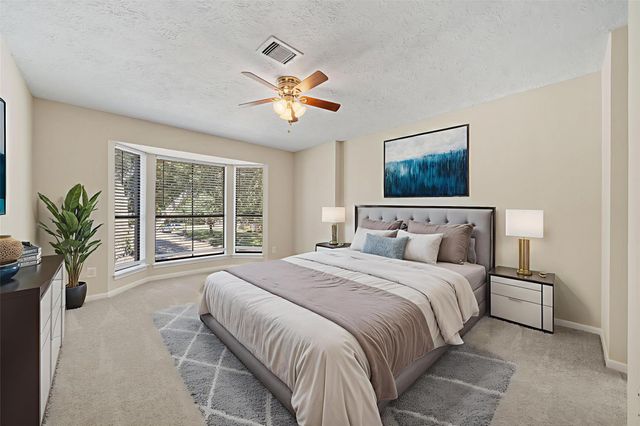 14823 Walbrook Drive, Sugar Land, TX 77498