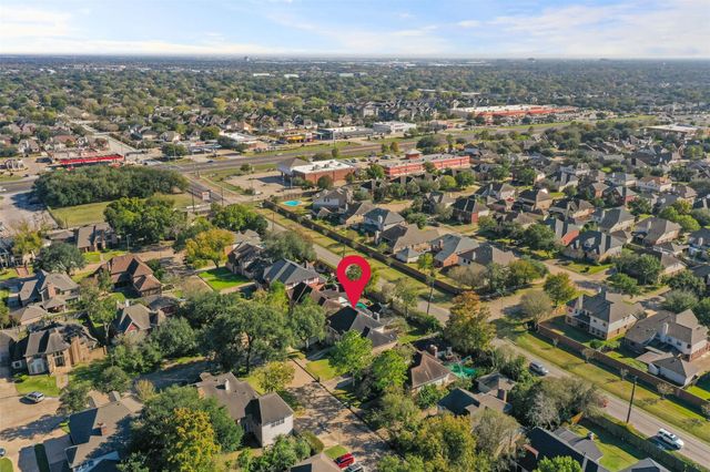 14823 Walbrook Drive, Sugar Land, TX 77498