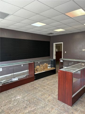 1513 Duss Ave 1st Floor, Ambridge, PA 15003