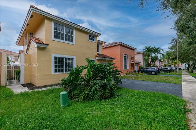 2592 W Saratoga Drive, Cooper City, FL 33026