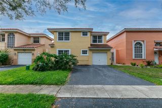 2592 W Saratoga Drive, Cooper City, FL 33026