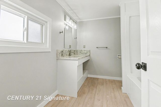 474 W Taylor Drive, Sanford, MI 48657